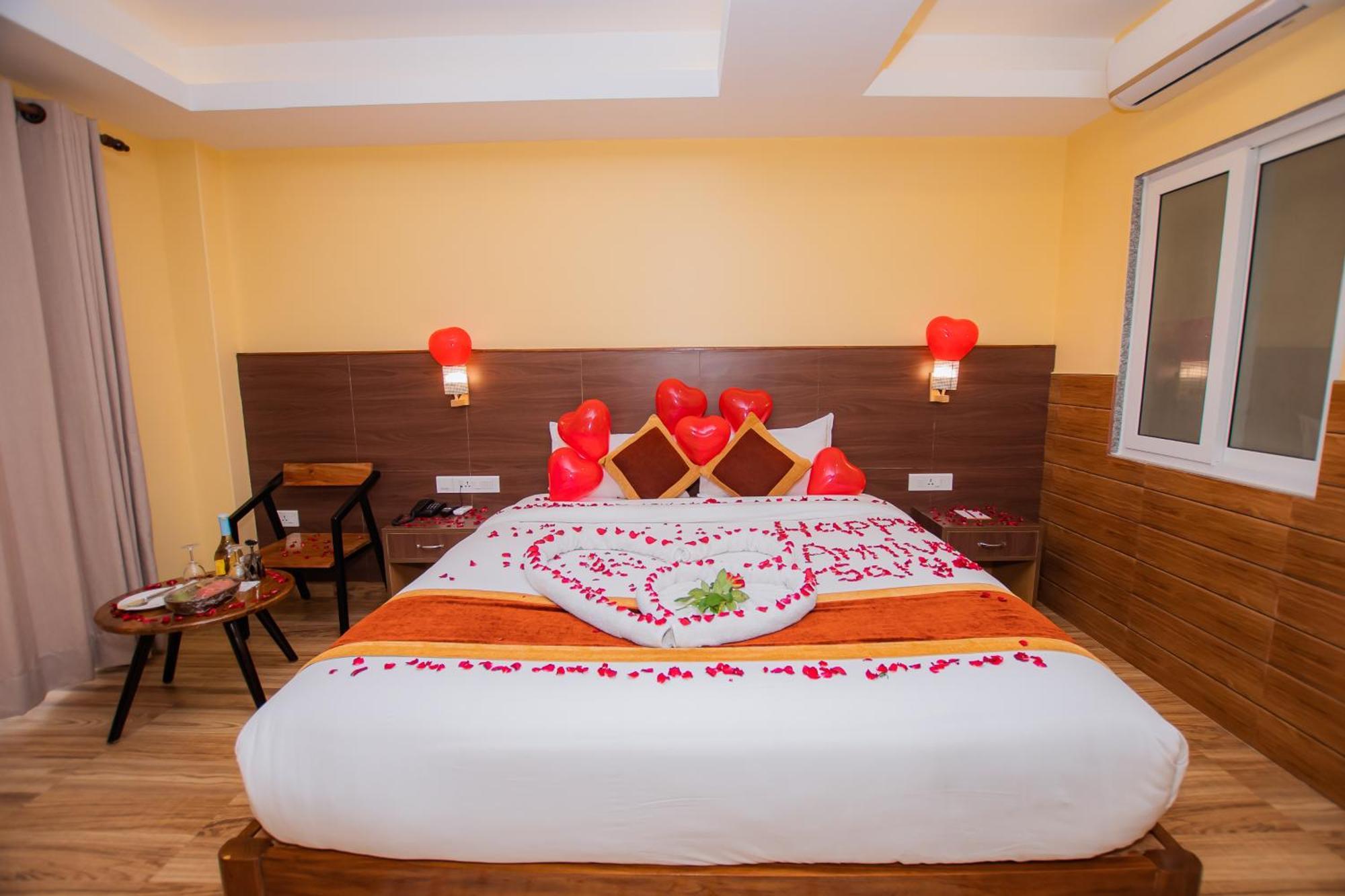 Hotel Hidden Kingdom Покхара Экстерьер фото